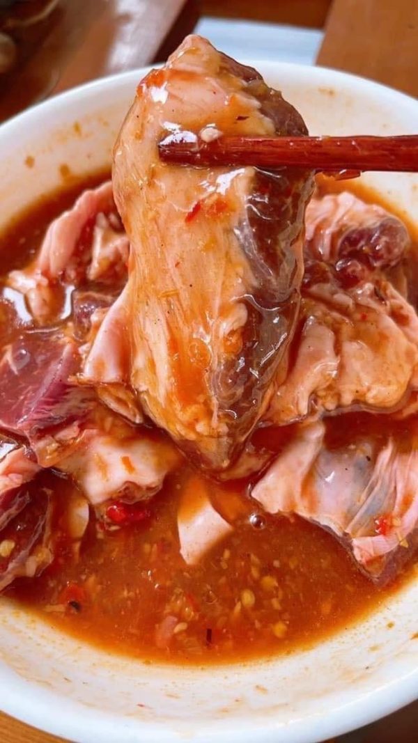 Chẳng Dừng Heo Ướp