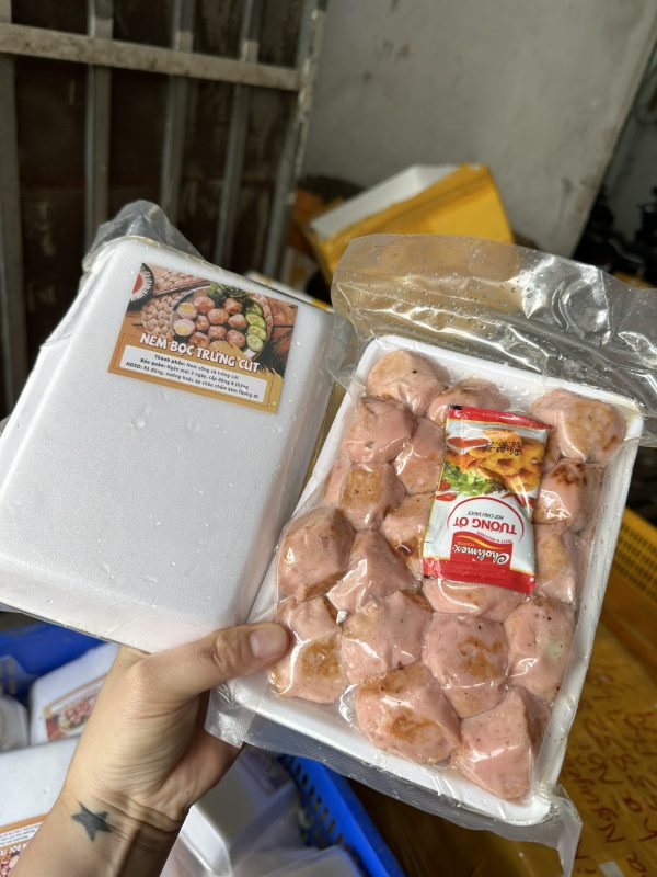 Nem Bọc Trứng Cúc