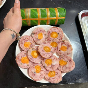 Chả Tai Heo Trứng Muối Dây Cam